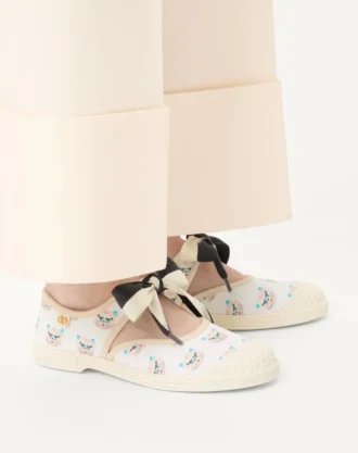 Bay By Bay Ballerina-Sneaker aus Stoff mit Le Chat De La Maison-Print