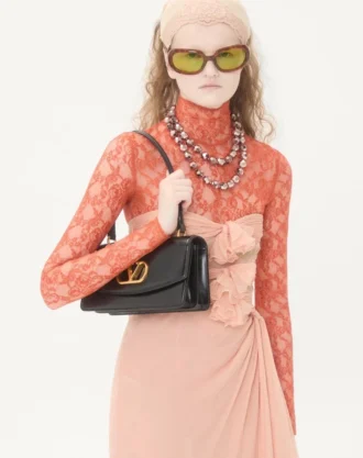 Kleid aus Krepp-Chiffon