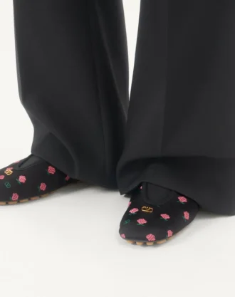 Rhytmika Slipper aus Jacquard-Stoff in Rosa