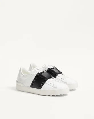 Rockstud Untitled Sneaker aus Kalbsleder mit farblich abgestimmten Nieten