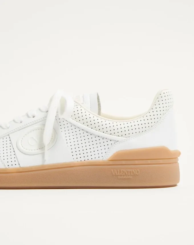 Upvillage Low-Top-Sneaker aus perforiertem Nappaleder
