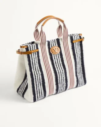 Valentino Garavani Antibes Handtasche aus Wolle