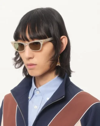 Valentino Garavani Chez Valentino Einzelner Ohrring aus Metall und Swarovski®-Kristallen Valentino Garavani Chez Valentino Einzelner Ohrring aus Metall und Swarovski®-Kristallen