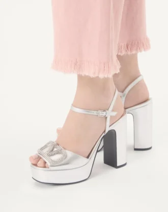 VLogo Signature Plateausandale aus laminiertem Nappaleder 115 mm